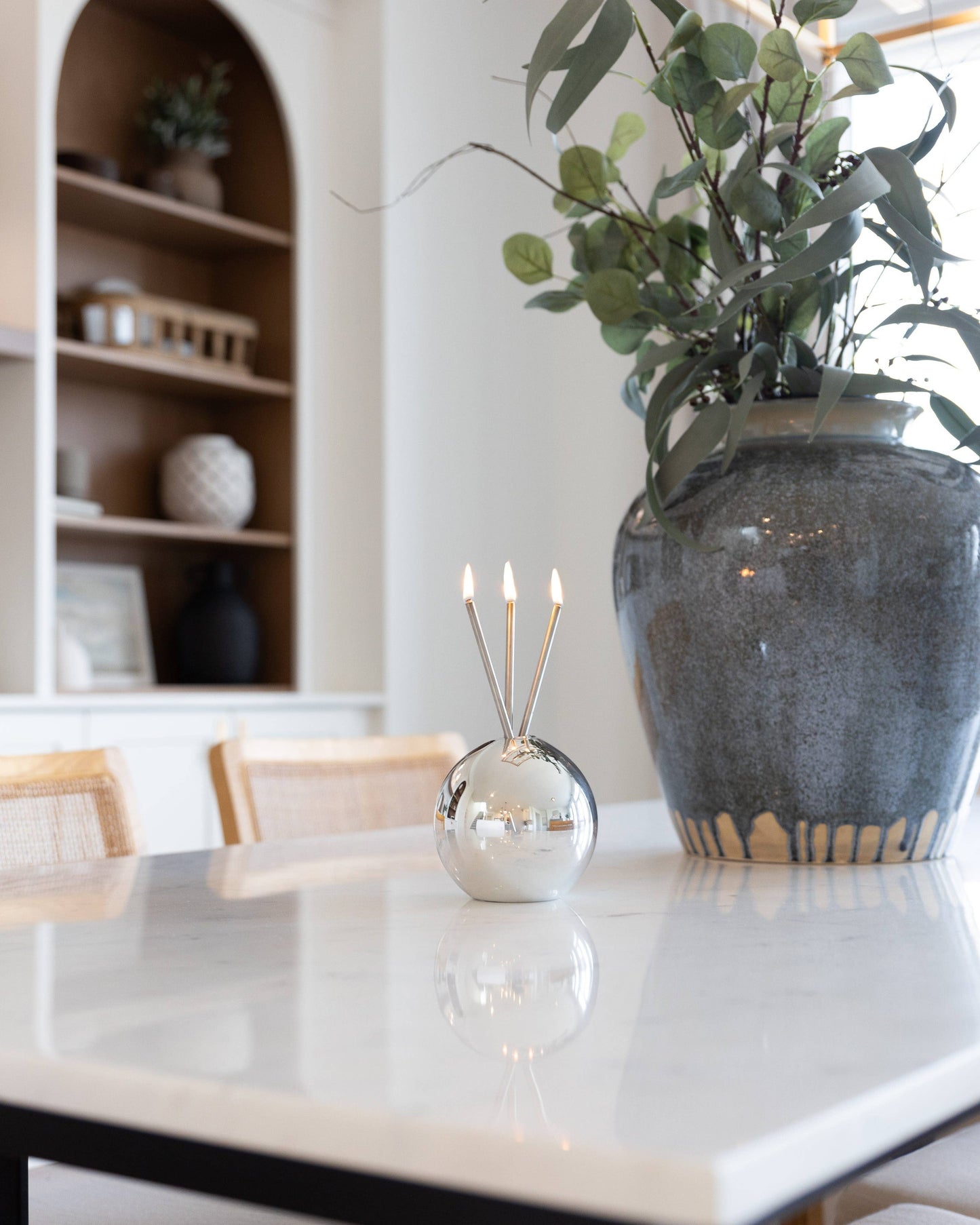 Everlasting Candle - Neva Vase Silver Metallic