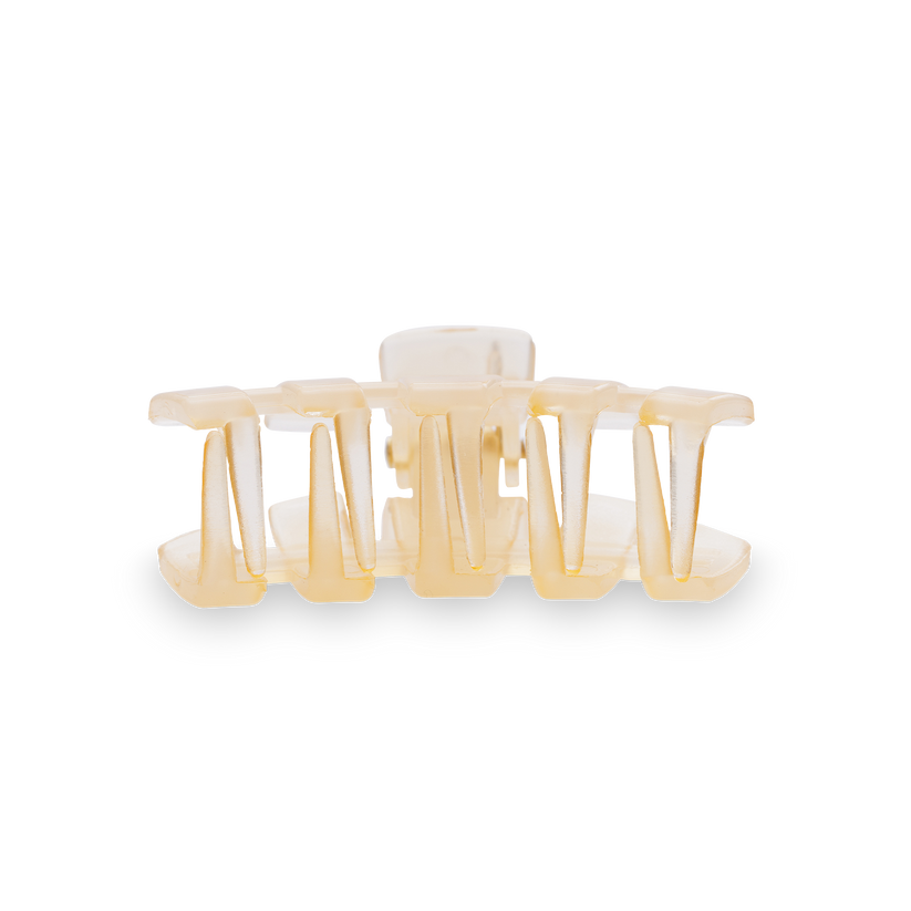 Classic Almond Beige Tiny Claw Hair Clip