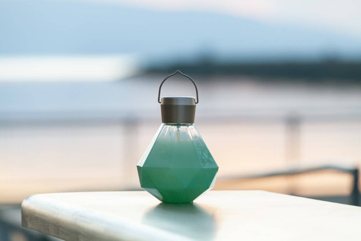 Gem Light - 6.75" Glass Outdoor Solar Lantern - Jade