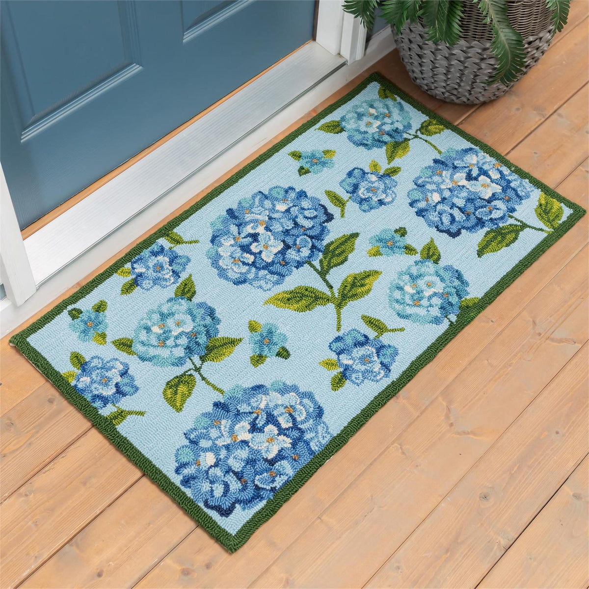 Indoor/Outdoor Hooked Rug, Hydrangea Haven