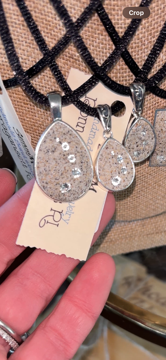 Narragansett Teardrop Sand and Crystal Necklace