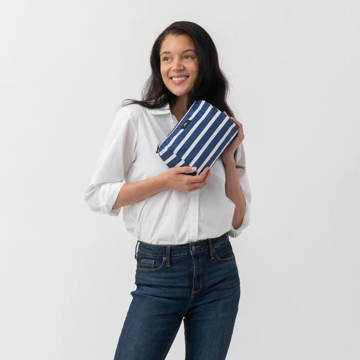 Toiletry Bag Medium Packin Heat Nantucket Navy