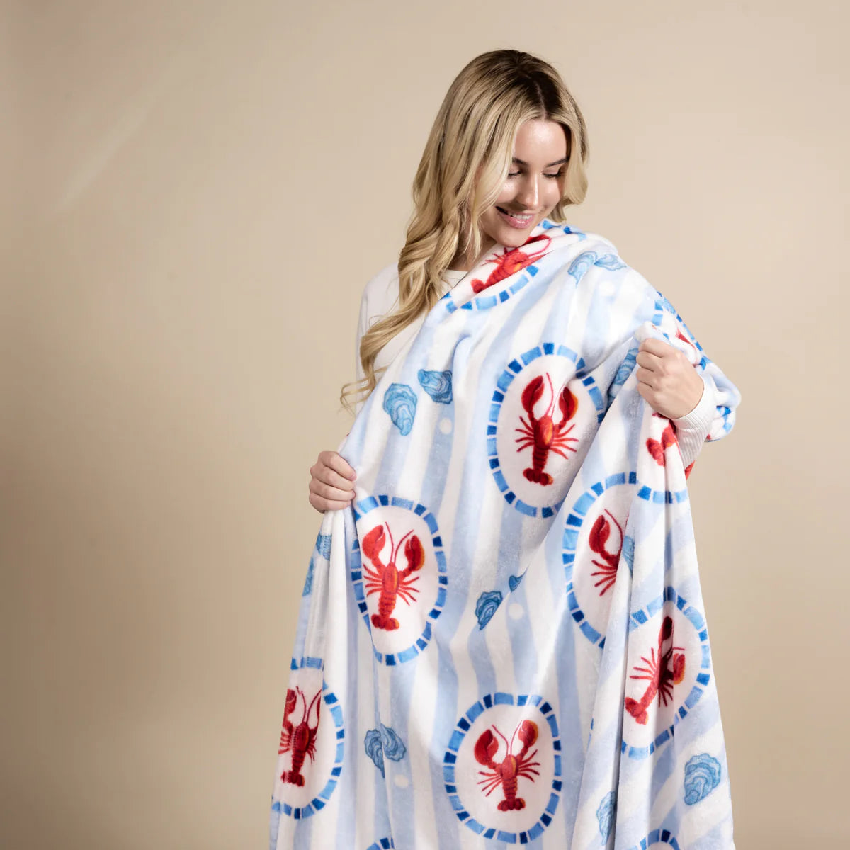 Harbor House Snuggle Up Plush Blanket