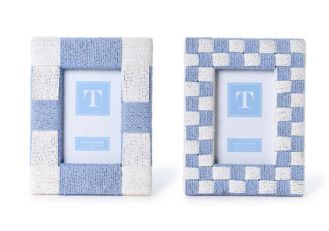 Hand-Woven Checkered Blue and White Pattern Photo Frame