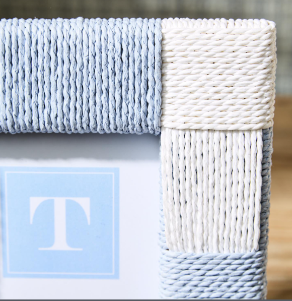 Hand-Woven Checkered Blue and White Pattern Photo Frame