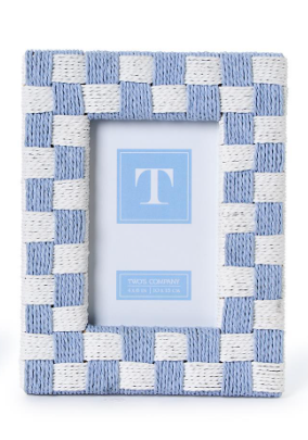 Hand-Woven Checkered Blue and White Pattern Photo Frame