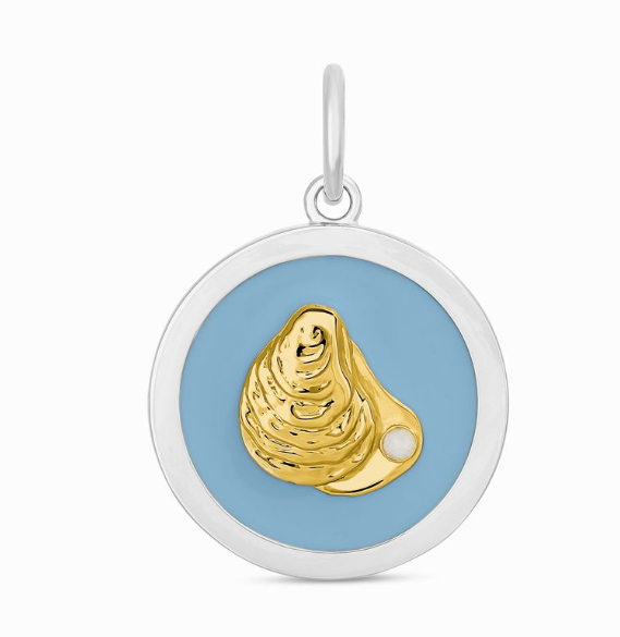 Oyster Pendant Gold