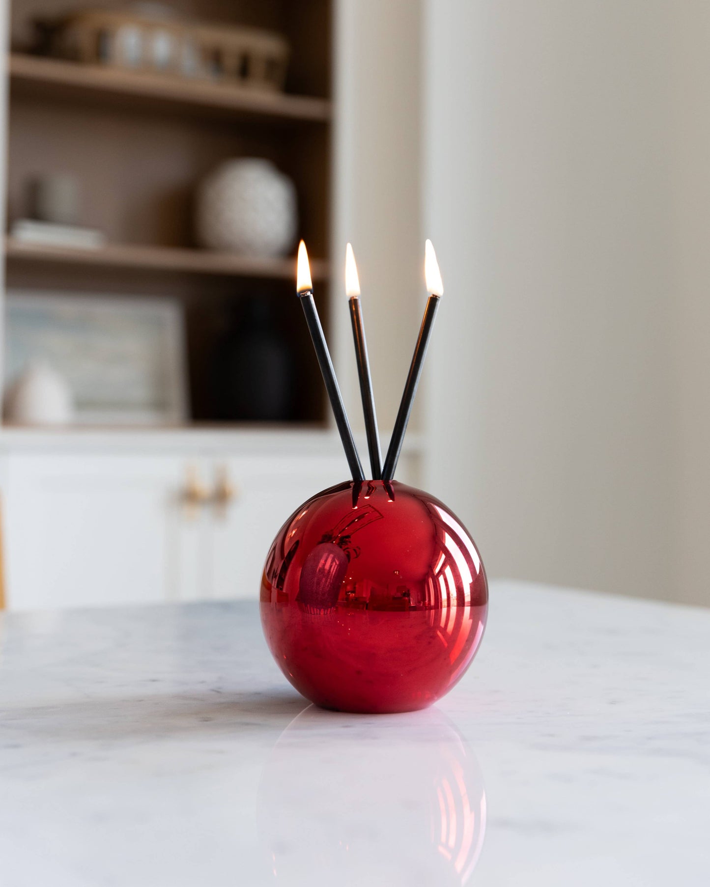 Everlasting Candle - Neva Vase Metallic Red