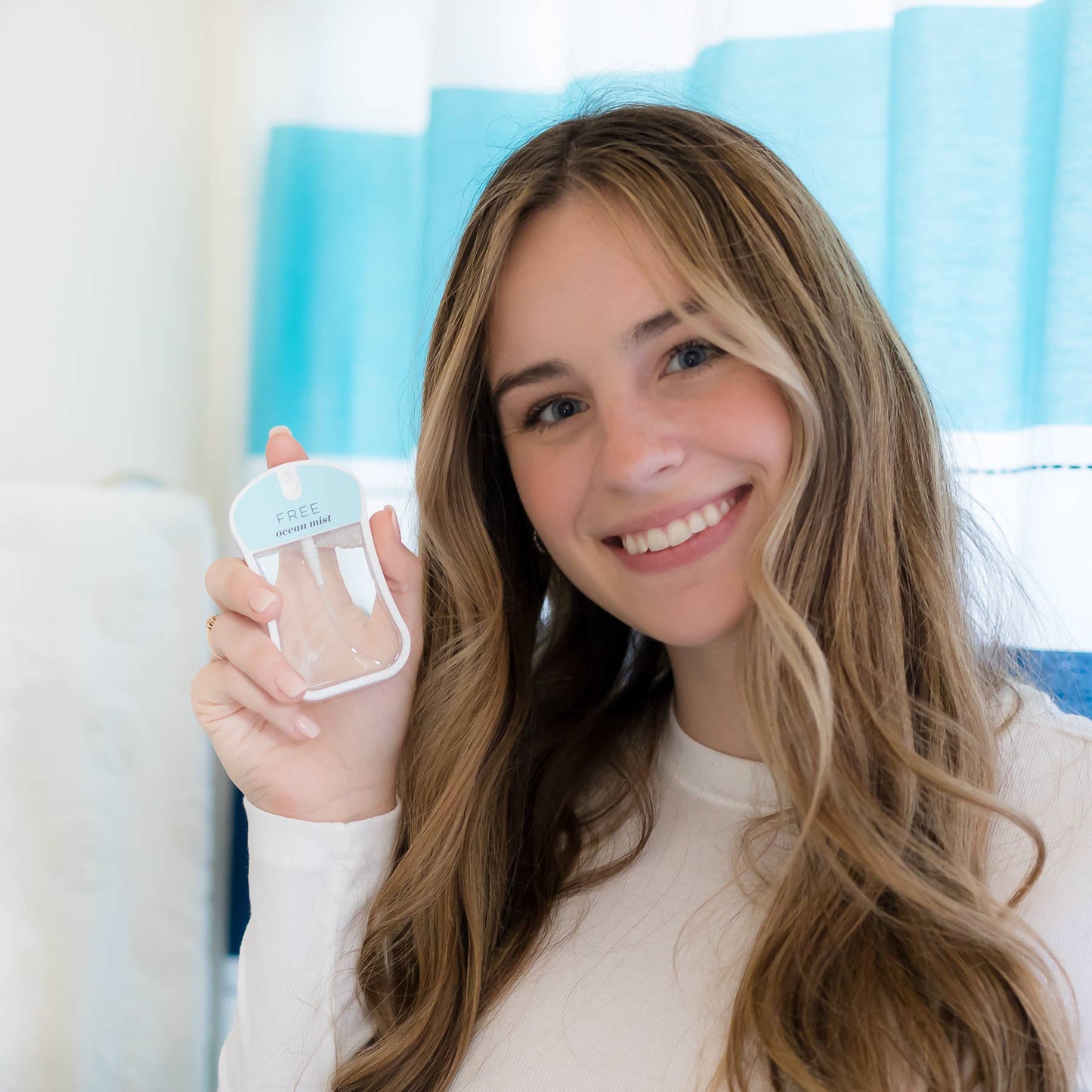 Free (ocean mist) | Moisturizing Body Mist (35 mL)