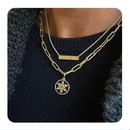 Snowflake Pendant Gold