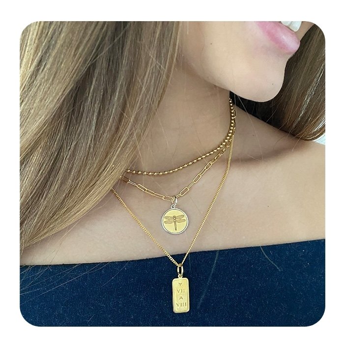 7 Down 8 Up Tag Gold