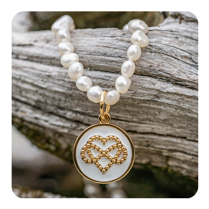 Grandmother & Granddaughter Gold Pendant