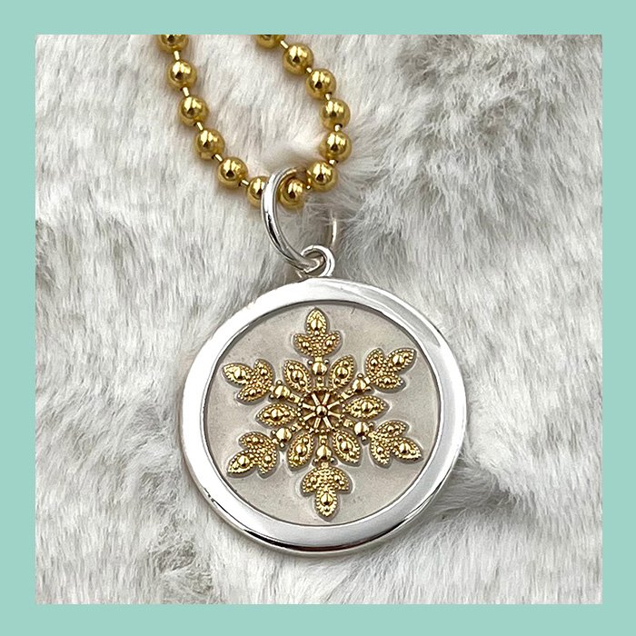 Snowflake Pendant Gold