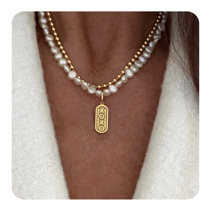 XOXO Tag Gold