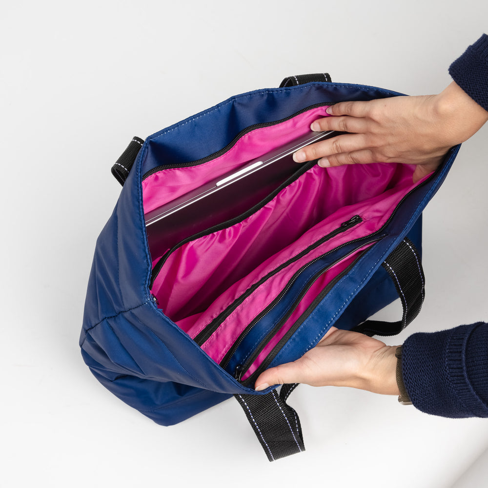 Layover Tote