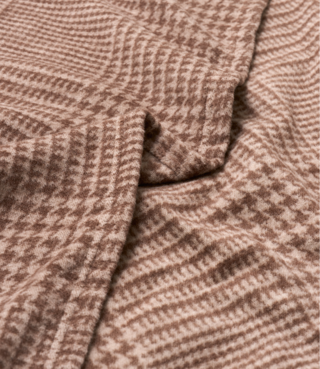 Katama Plaid Chocolate Shawl
