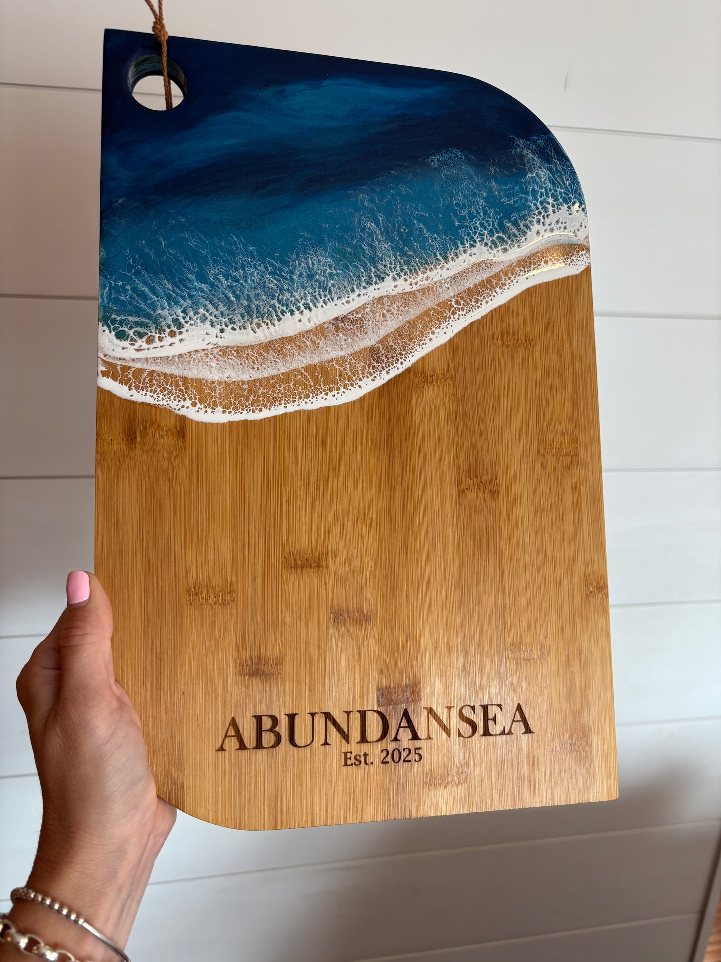 Personalized Cheese / Cutting / Charcuterie Board - Ocean Waves