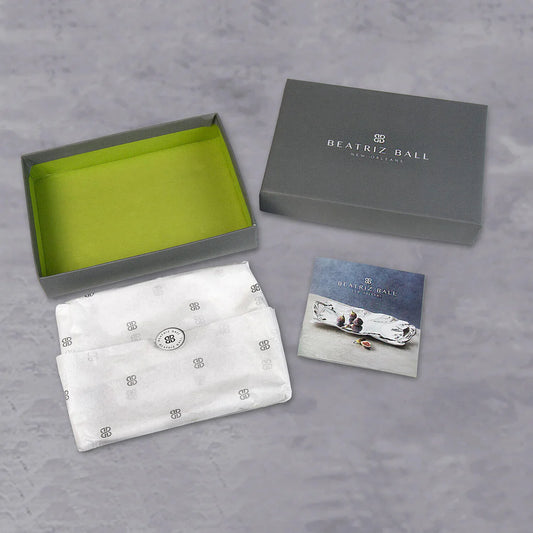 Pearl Rectangular Engraved Tray - "Friends Till the End"
