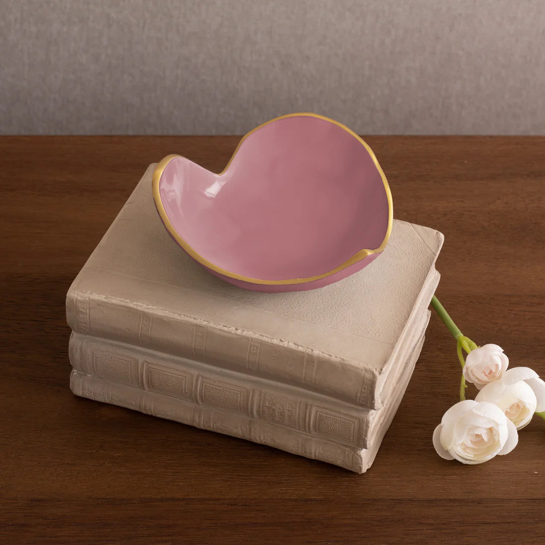 Pink - Encanto Mini Soho Heart Tray