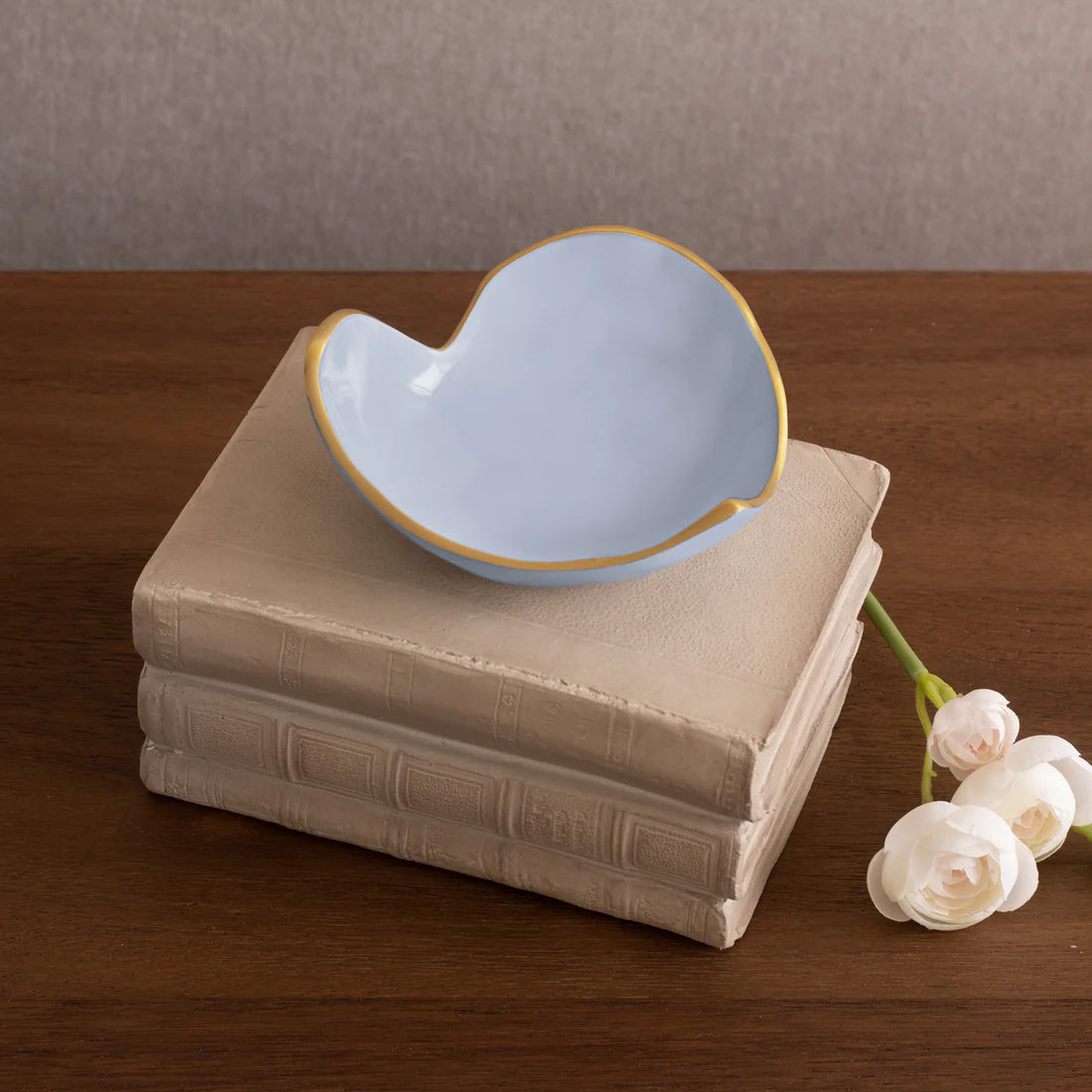 Periwinkle - Encanto Mini Soho Heart Tray