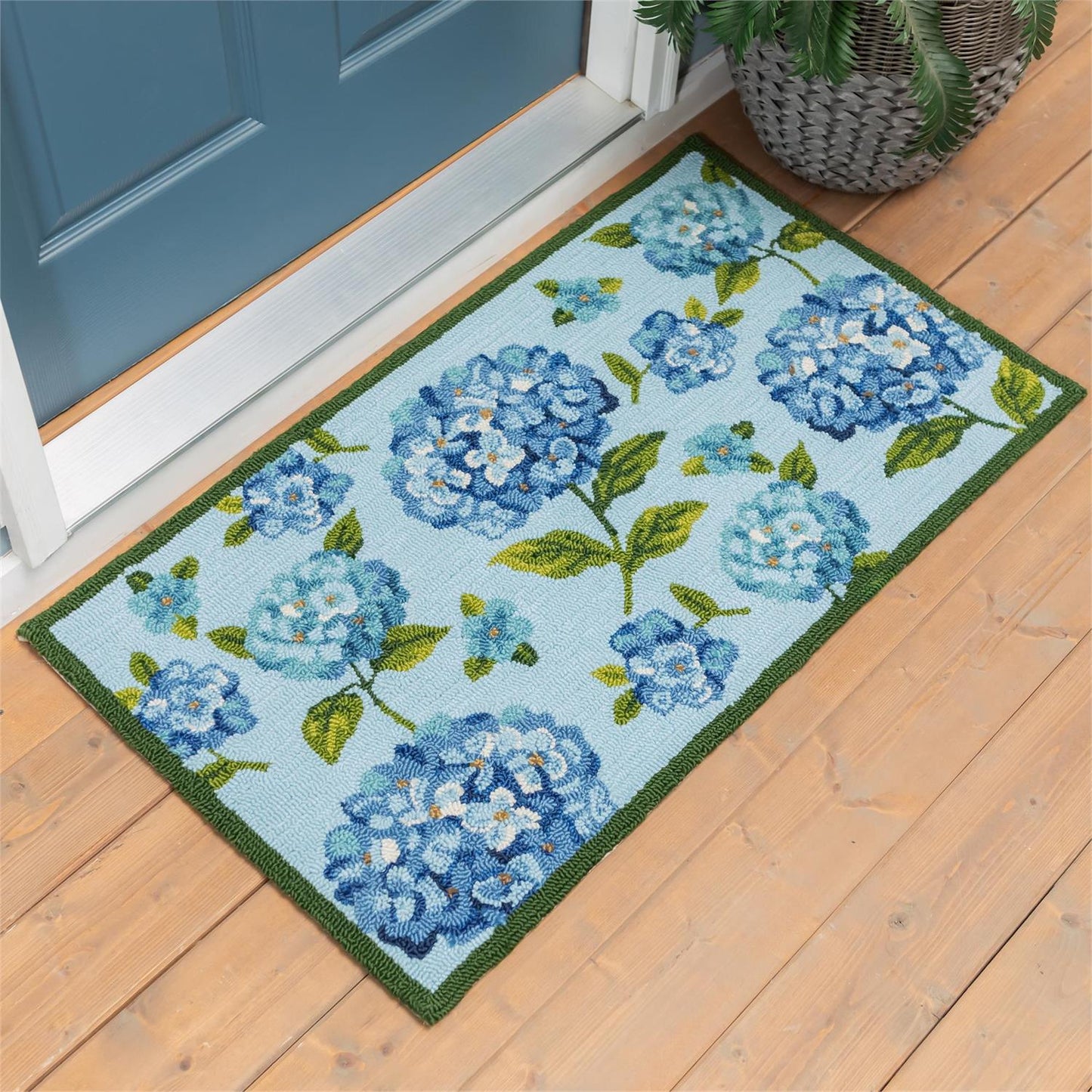 Indoor/Outdoor Hooked Rug, Hydrangea Haven
