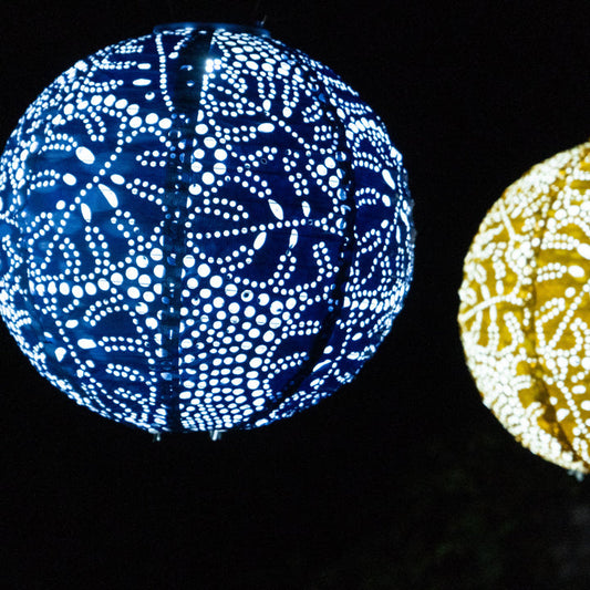 12" Outdoor Solar Lantern