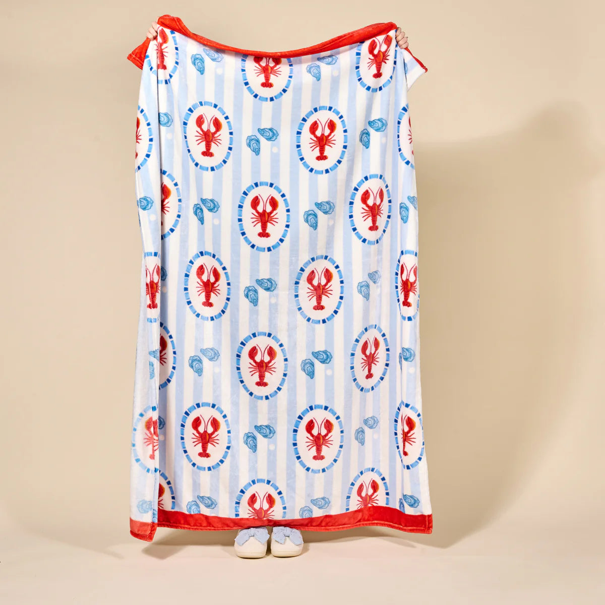 Harbor House Snuggle Up Plush Blanket