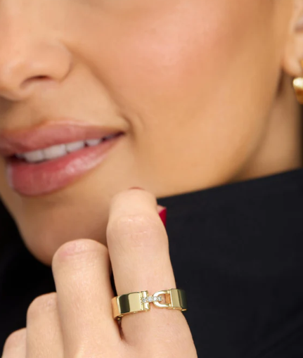 Ashley Smooth Lock Ring Gold