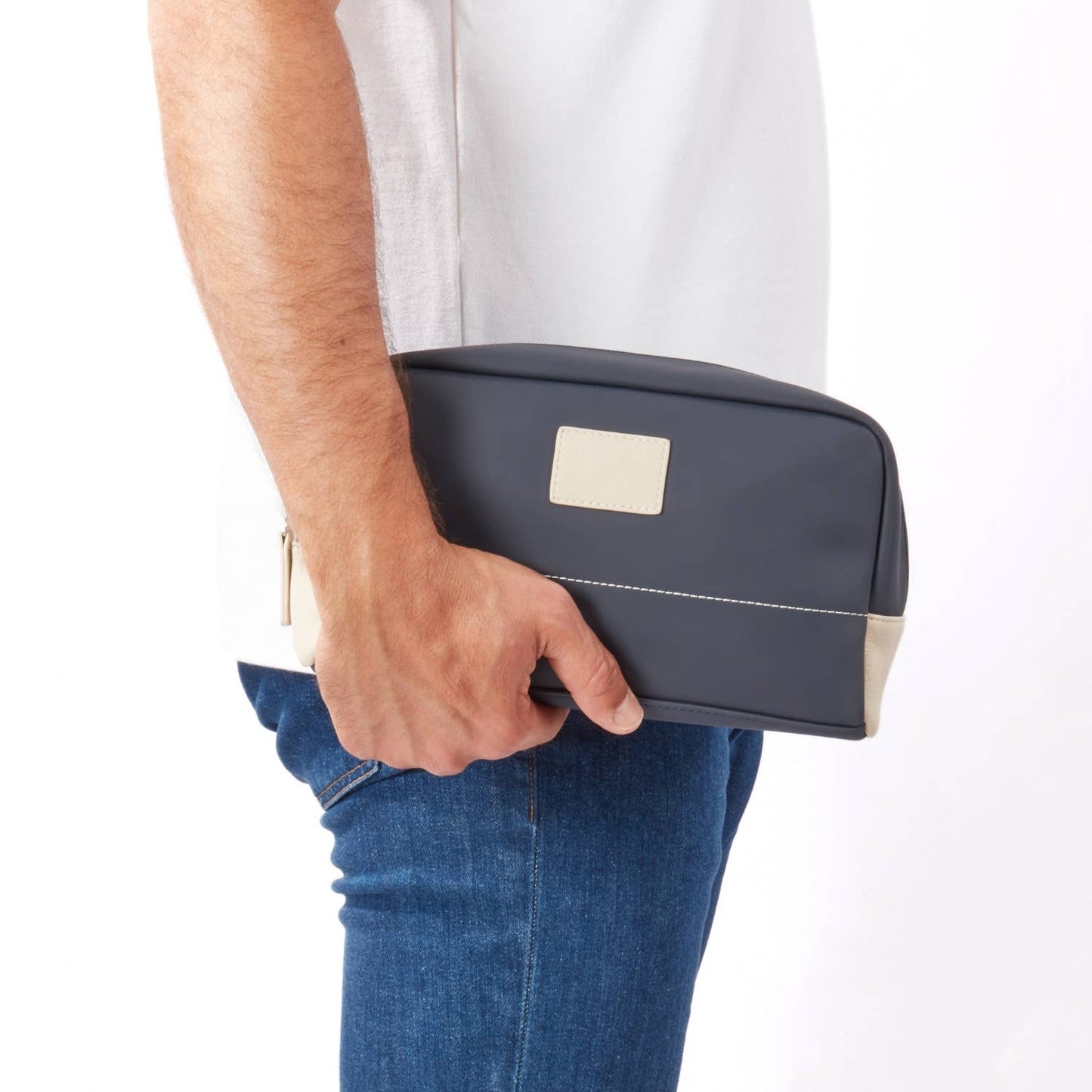 Glasgow Toiletry Bag