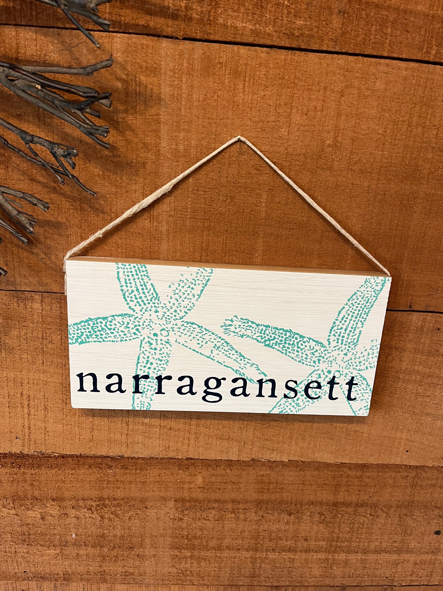 Narragansett Starfish Twine Hanging Sign