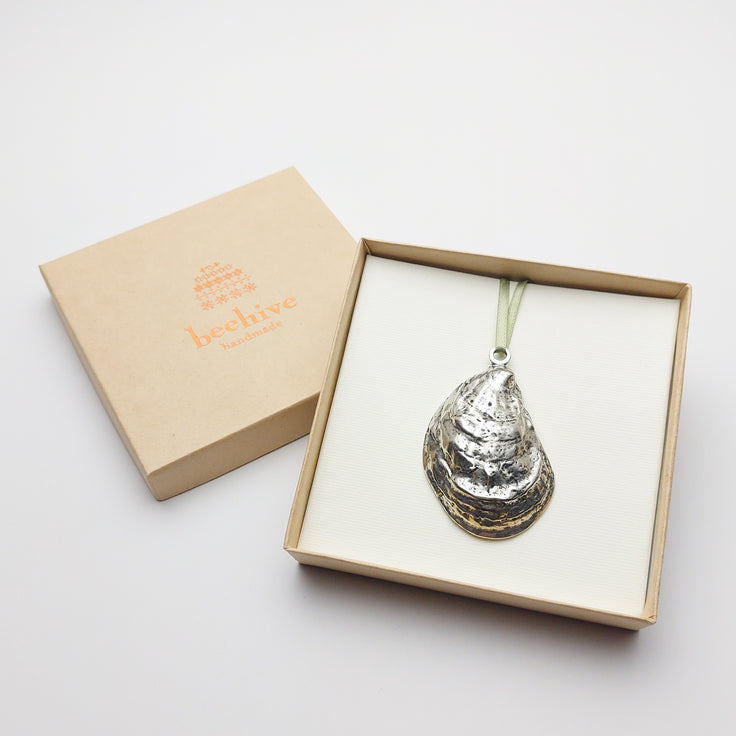Oyster Ornament - Fine Pewter